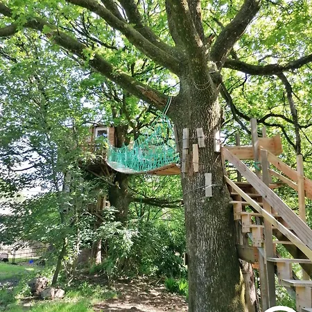 펜션 Le Nid Dans Le Chene *