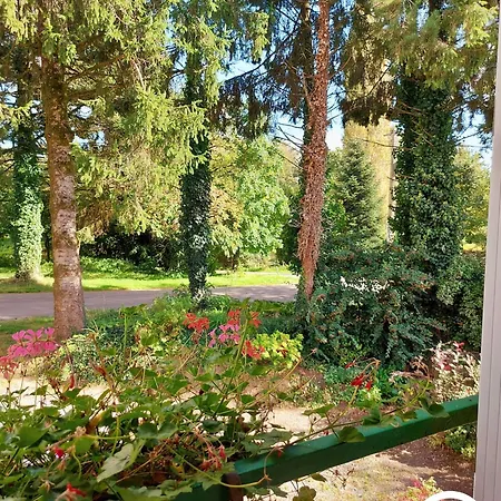 Le Nid Dans Le Chene 펜션 *